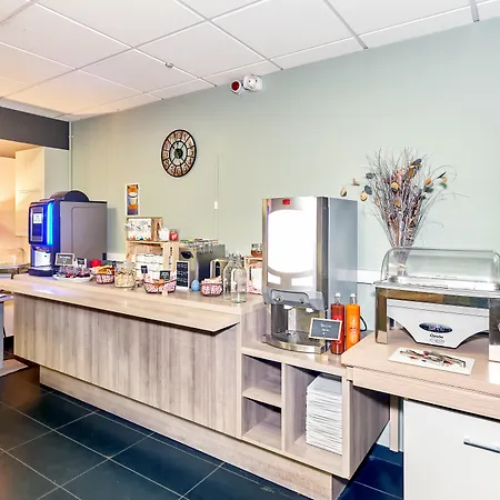 Appart'city Confort Centre Aparthotel 3*