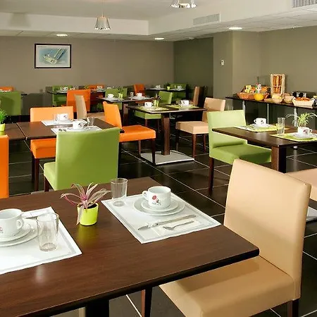 Appart'city Confort Centre Aparthotel