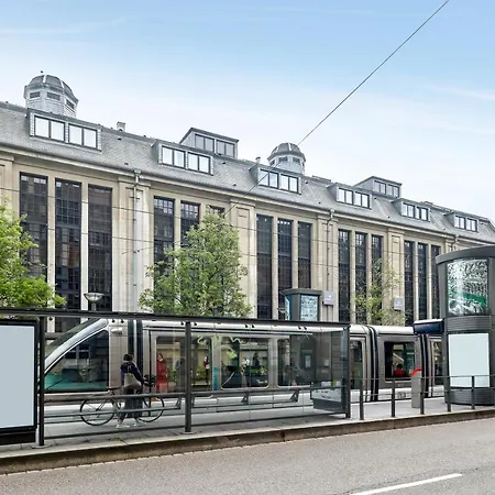 Appart'city Confort Centre Aparthotel
